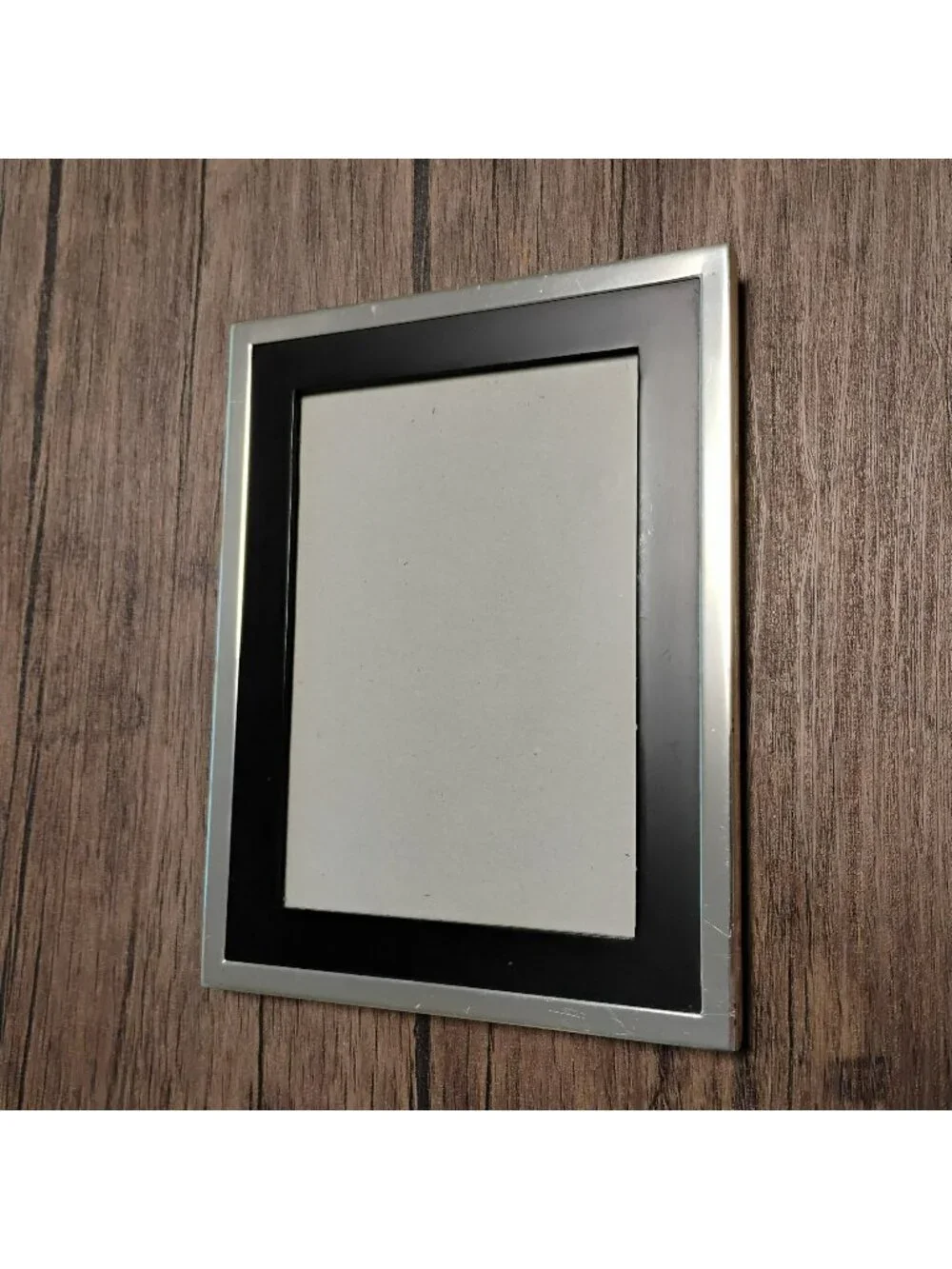 Philip Whitney Ltd Black & Silver 9x7 Picture Frame, Easel Back, for 5x7 Photo